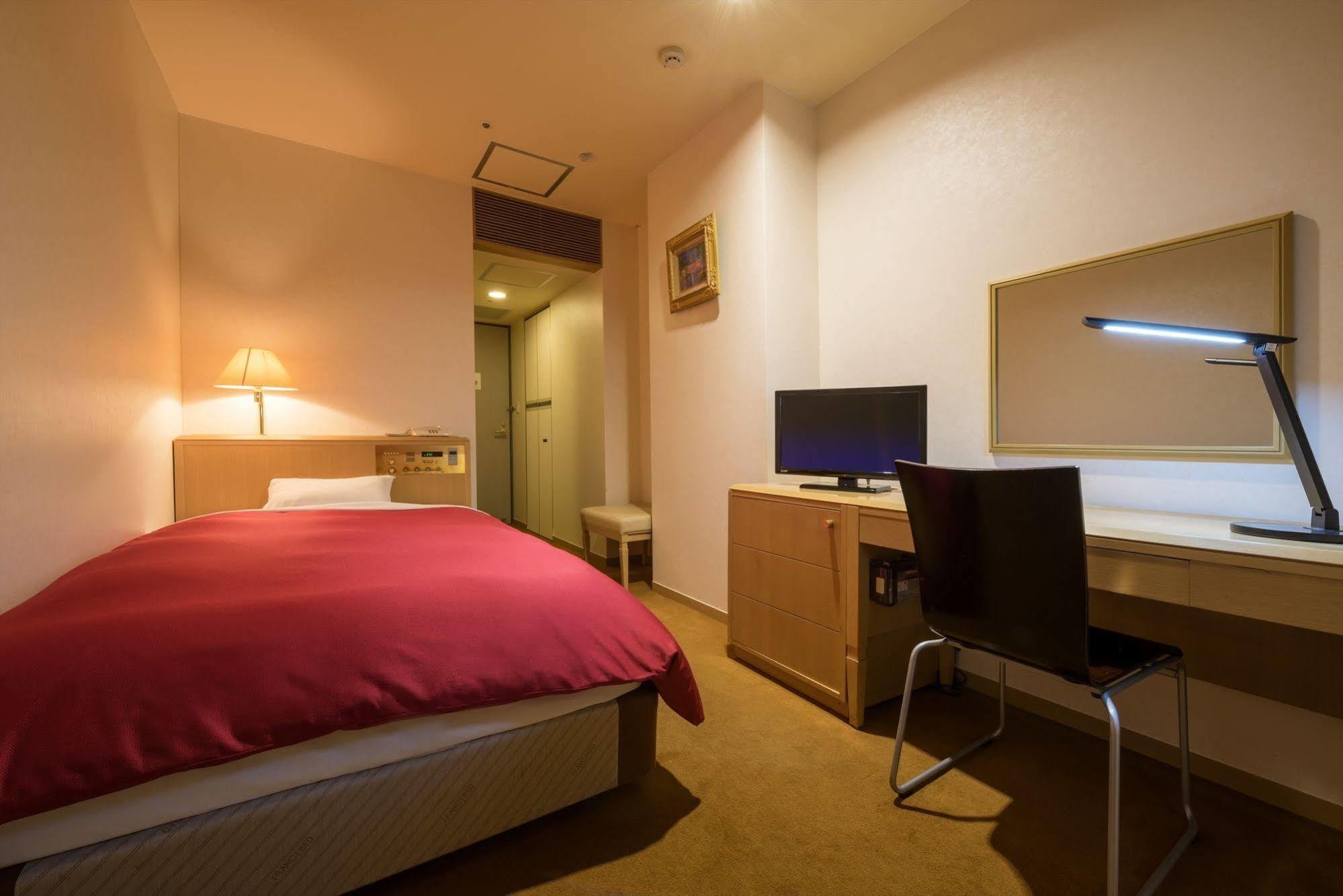Hotel Mielparque Sendai Exterior photo